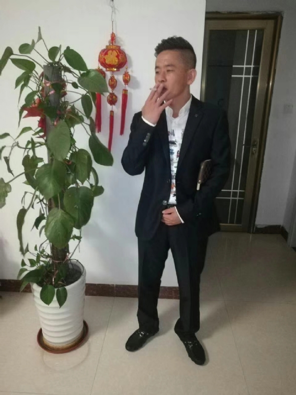 男人三十而立的第二张照片--永安相亲网