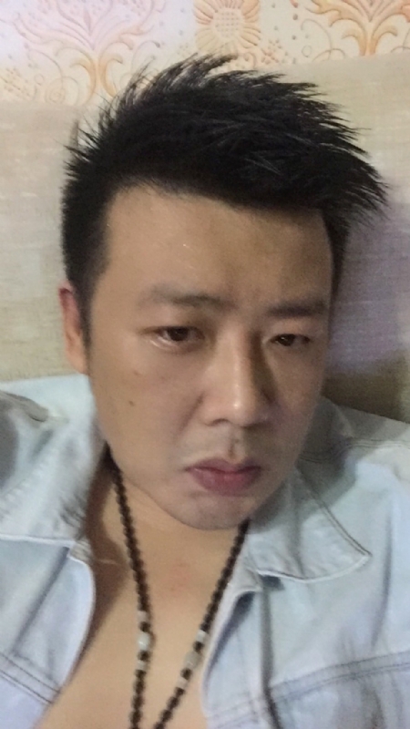 沐浴阳光的第一张照片--永安相亲网