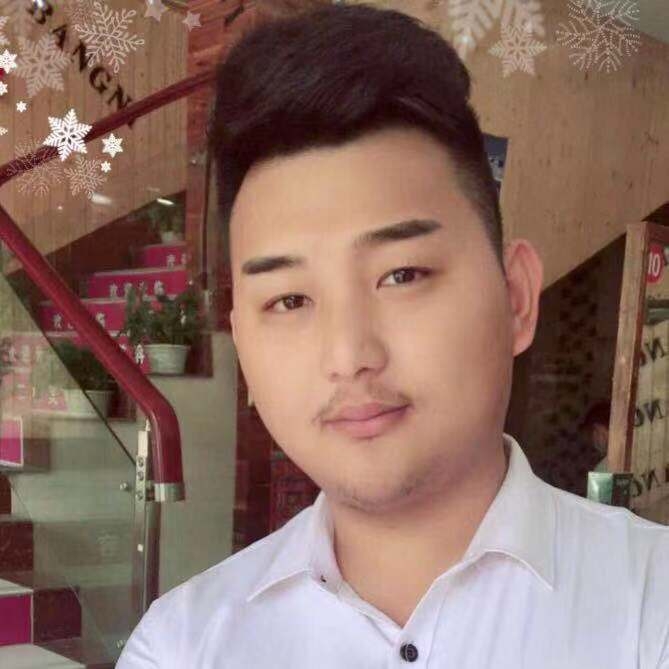 孤独的小飞象的第一张照片--永安相亲网