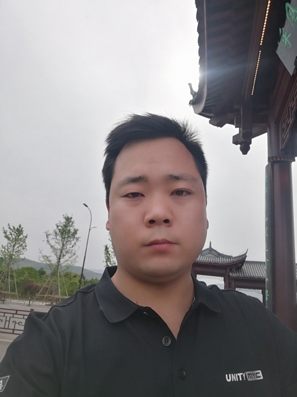 微笑的第一张照片--永安相亲网
