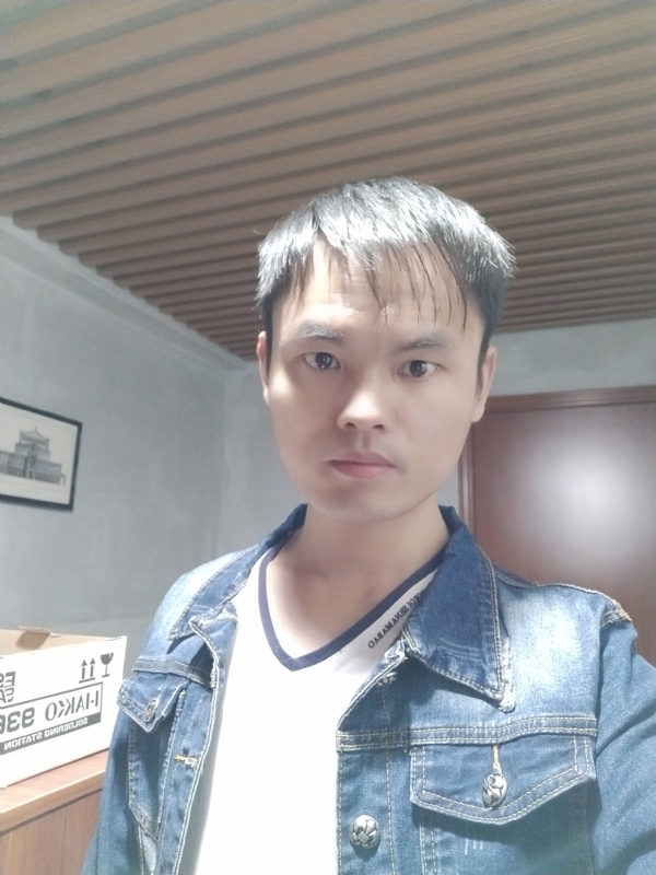 阿信的第一张照片--永安相亲网