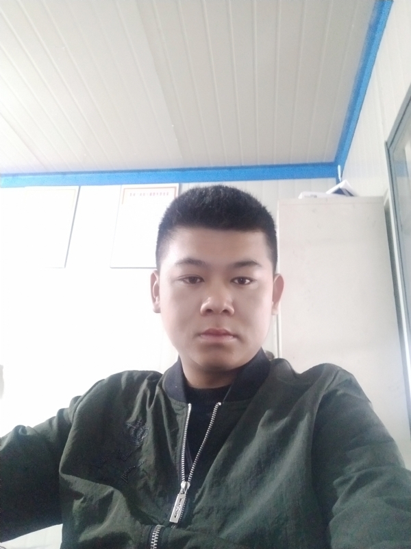 少校的第一张照片--永安相亲网