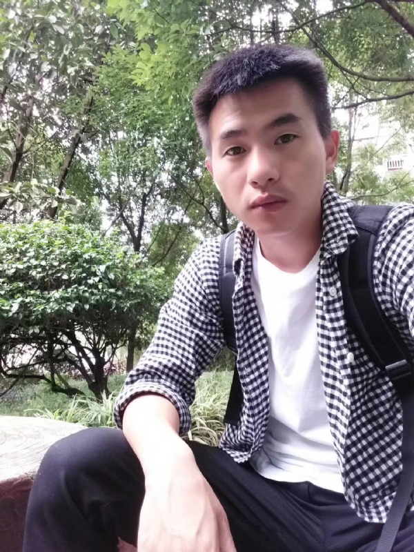 小杨的第一张照片--永安相亲网