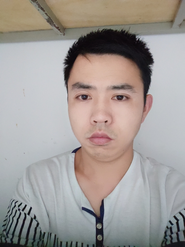 老男孩的第二张照片--永安相亲网