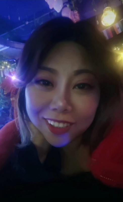 收快递的费仙女的第一张照片--永安相亲网
