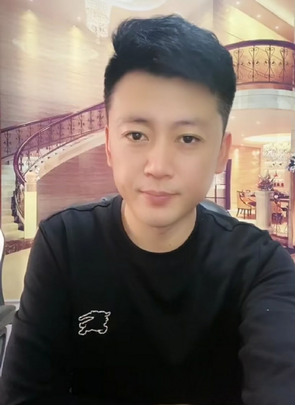 屋顶拾荒人的第三张照片--永安相亲网