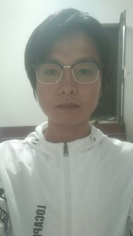 轻吻的第一张照片--永安相亲网