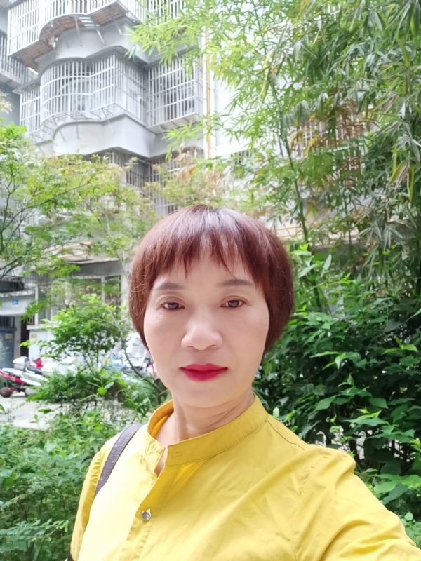 小瓶子的第二张照片--永安相亲网