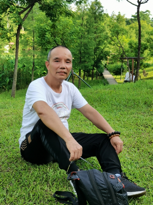 稳重大方的第二张照片--永安相亲网