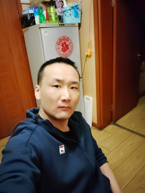子昂的第一张照片--永安相亲网