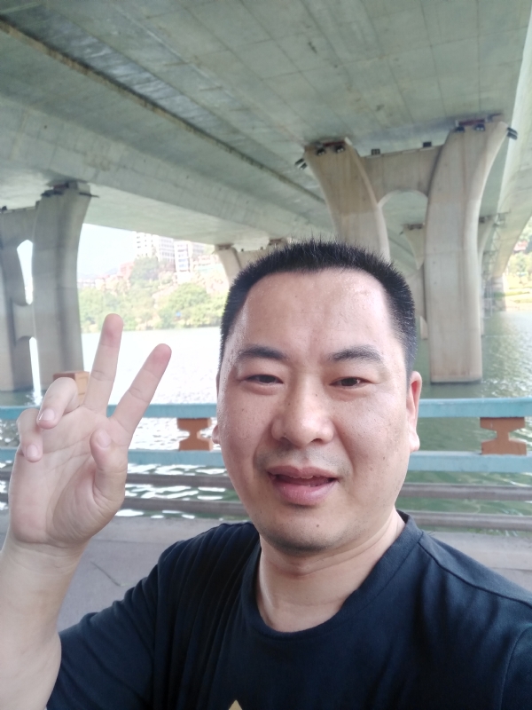 上人的第一张照片--永安相亲网