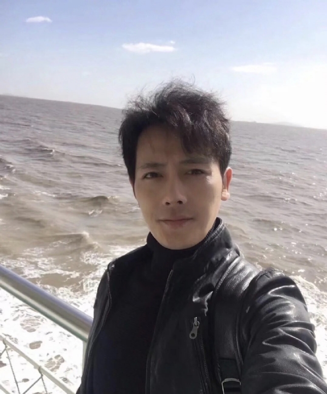 疯狂的小鱼的第一张照片--永安相亲网
