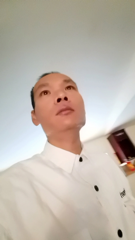 只影向谁去的第五张照片--永安相亲网