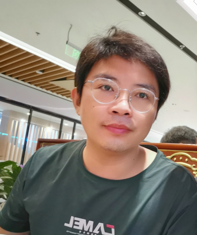 陆迅的第三张照片--永安相亲网