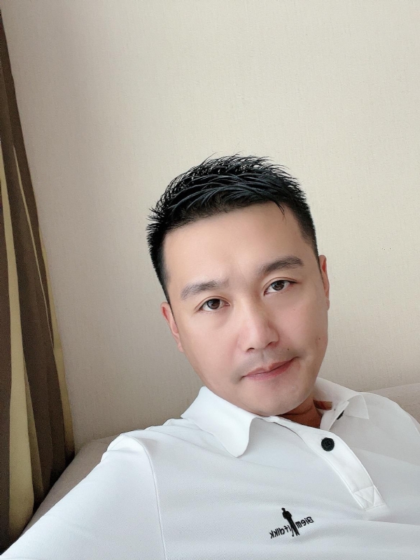 笑望人非的第一张照片--永安相亲网
