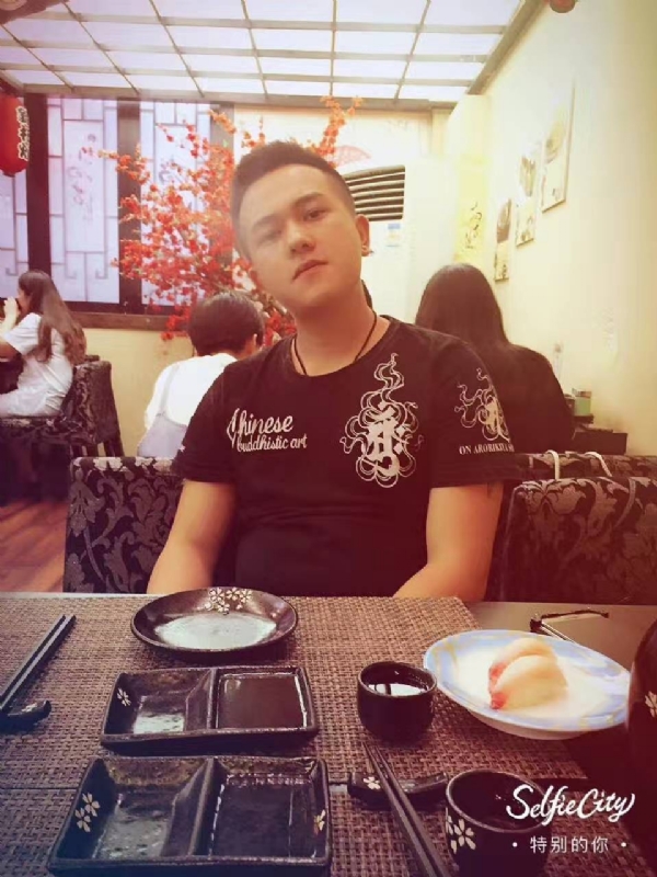 夏天的第四张照片--永安相亲网