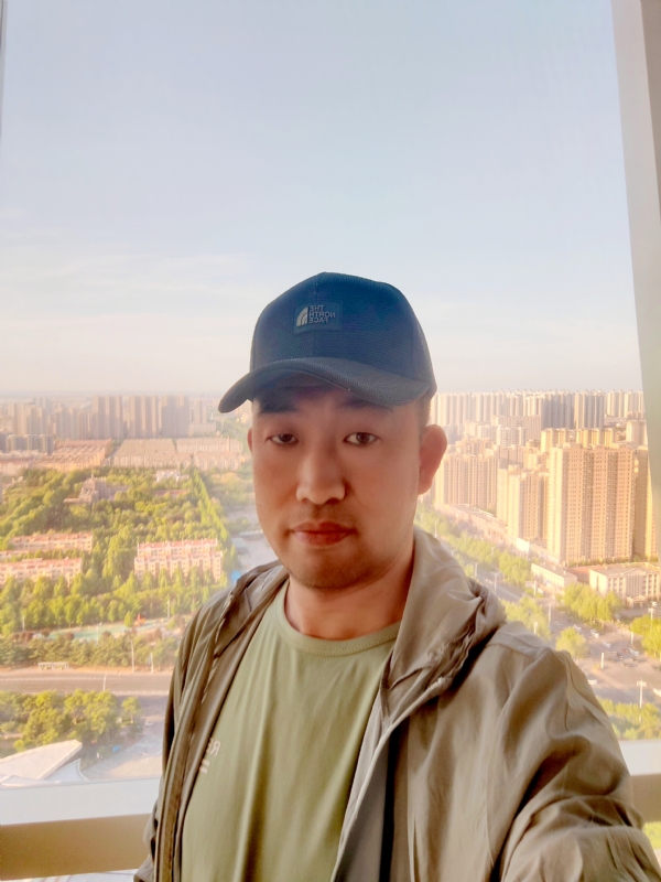 勇攀高峰的第二张照片--永安相亲网
