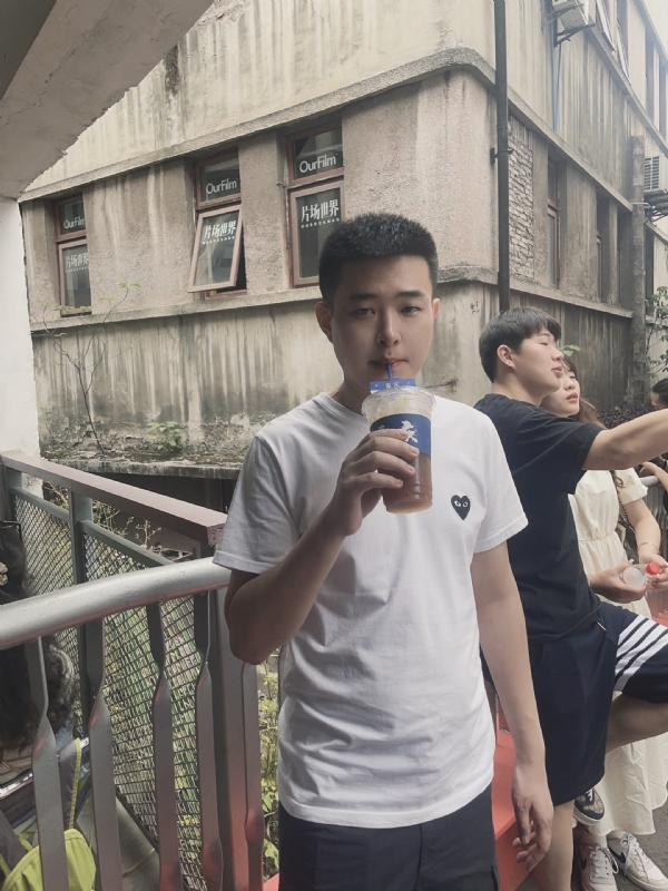 尚龙的第二张照片--永安相亲网