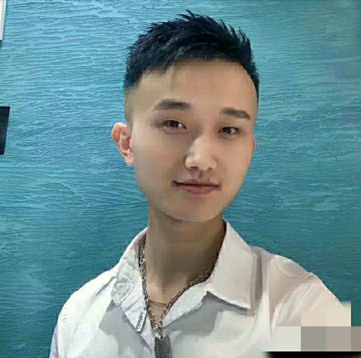 小哥哥的第一张照片--永安相亲网
