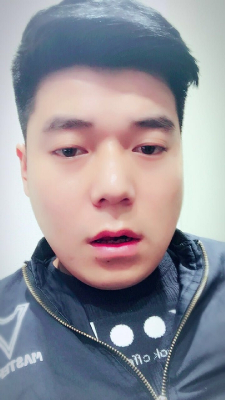 风向决定发型的第一张照片--永安相亲网