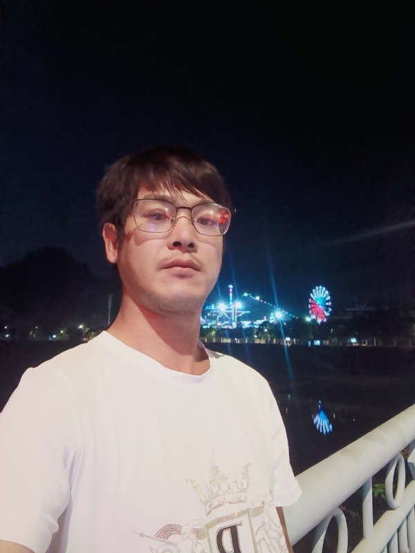 任豐的第一张照片--永安相亲网