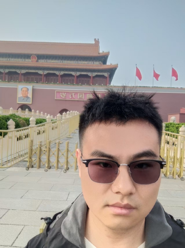 喧嚣的风的第一张照片--永安相亲网